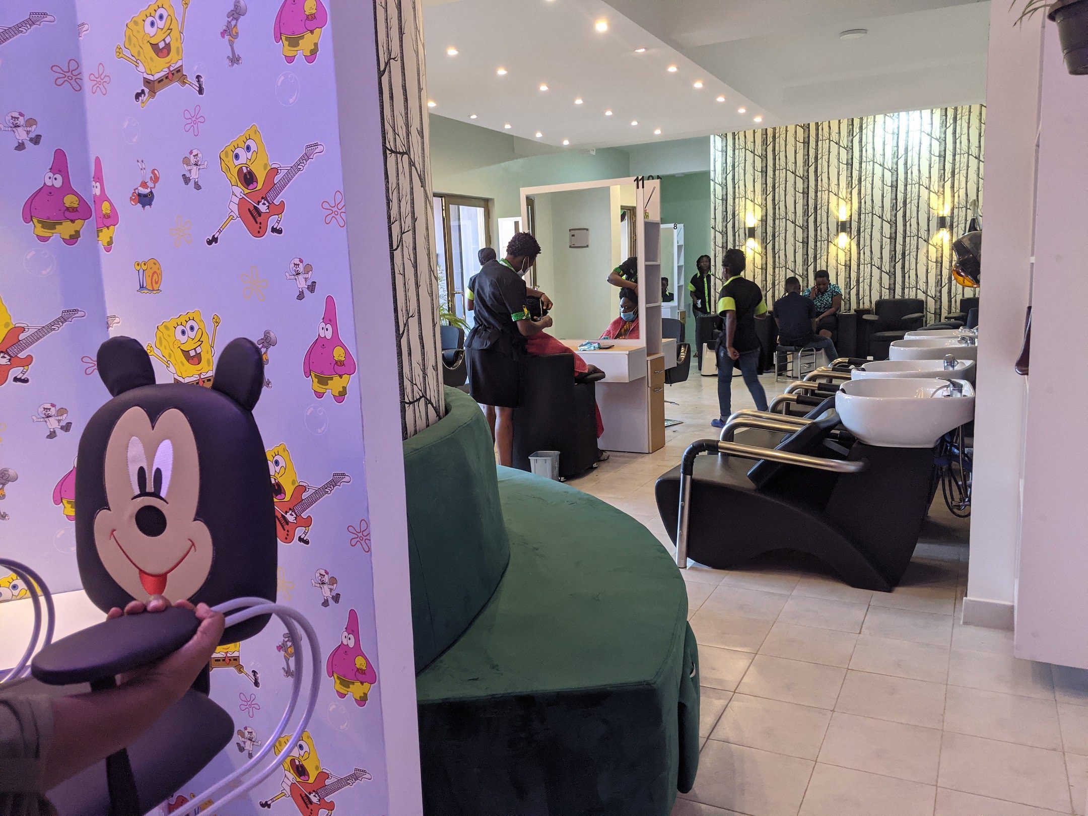 5 things to consider when choosing a children's salon